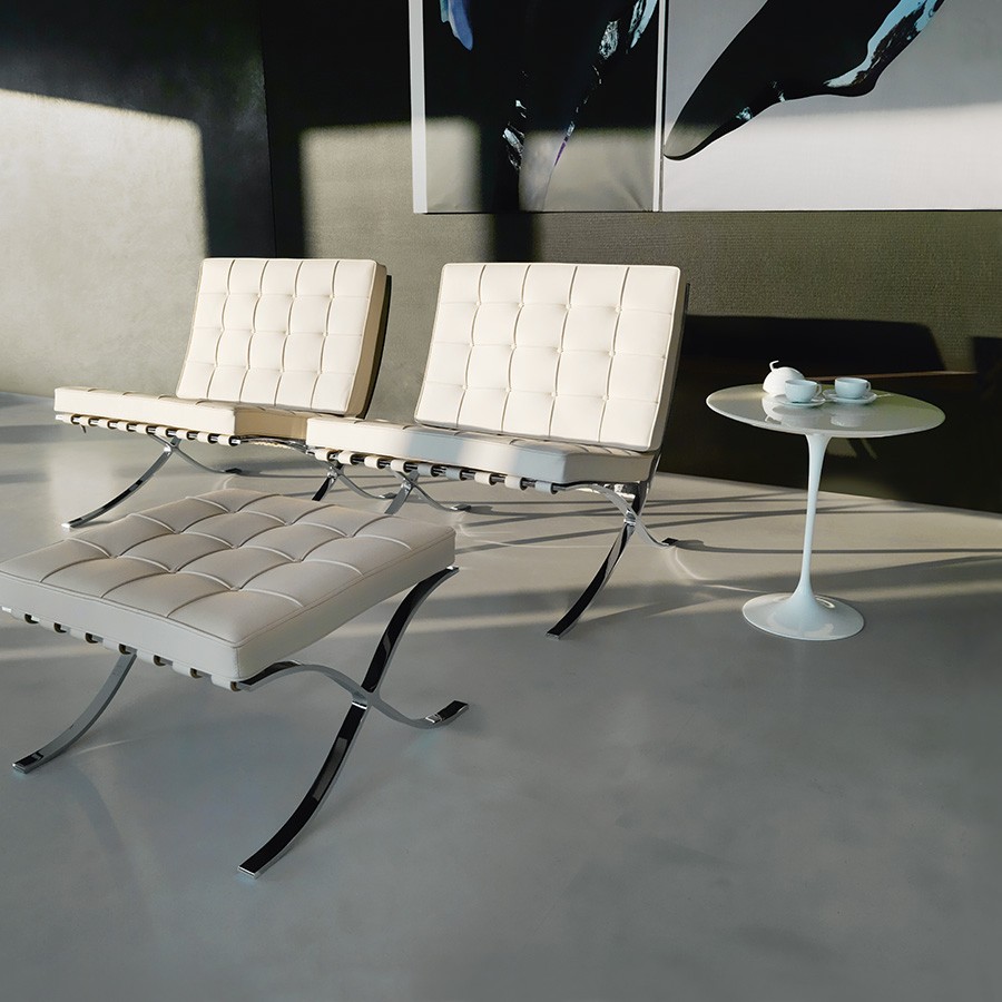 woonhome-barcelona-chair-side-table-model-250L-ludwig-mies-van-der-rohe-lilly-reich-creme-wit