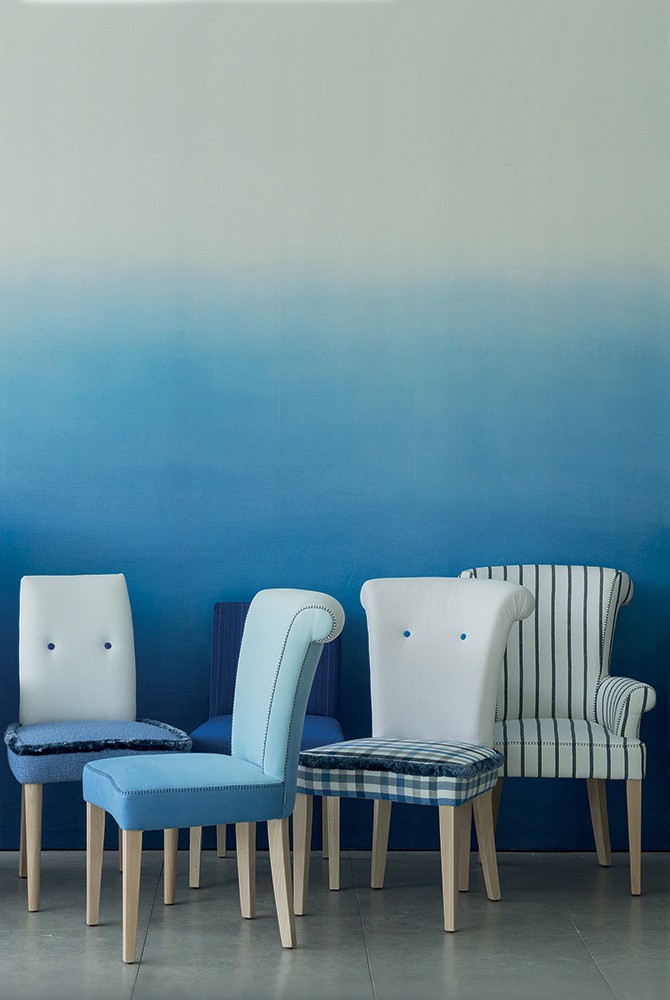 woonhome-verloop-behang-gradient-kleurverloop-blauw-Designers-Guild