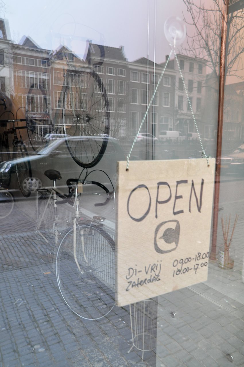 woonhome-black-bird-vintage-coffee-oudegracht-utrecht-hotspot