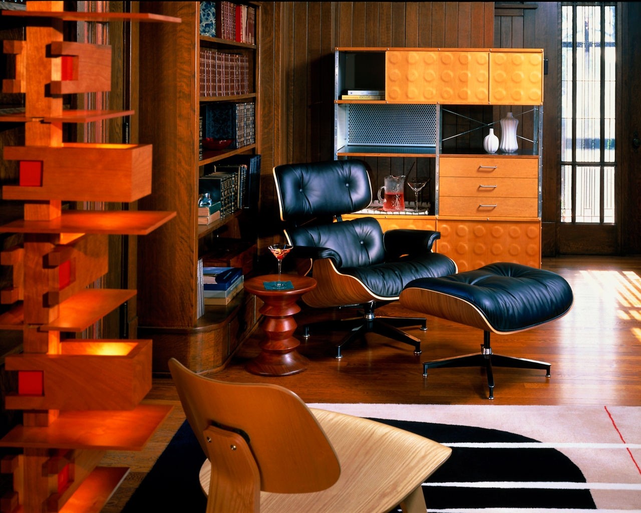 woonhome-eames-lounge-chair-vintage-interieur