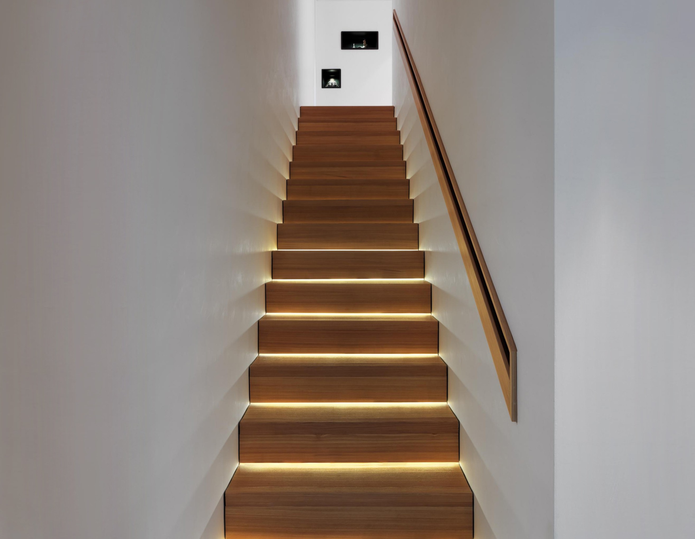 woonhome-led-verlichting-traptreden-verlichting-strip