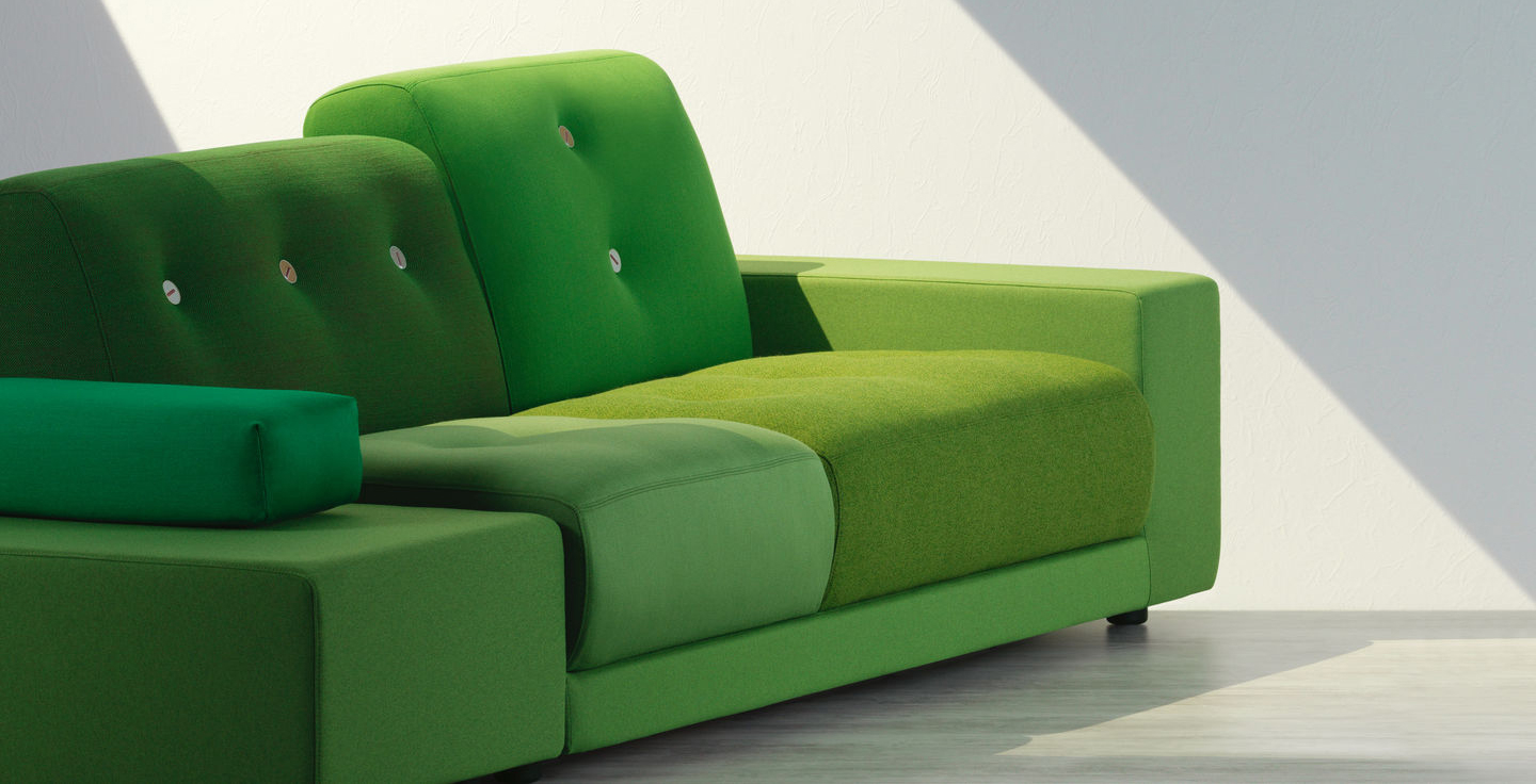 De Dutch Design Vitra Polder Sofa is in 2014 ontworpen door Hella Jongeriu. De groene bankstel moet volgende de ontwerpster denken aan een oer-Hollands polderlandschap. De verschillende kleurtinten is een bewuste keuze. Het geeft de bank en de kleur meer dynamiek. Naast groen is de bank ook verkrijgbaar in geel, rood, blauw en roze.