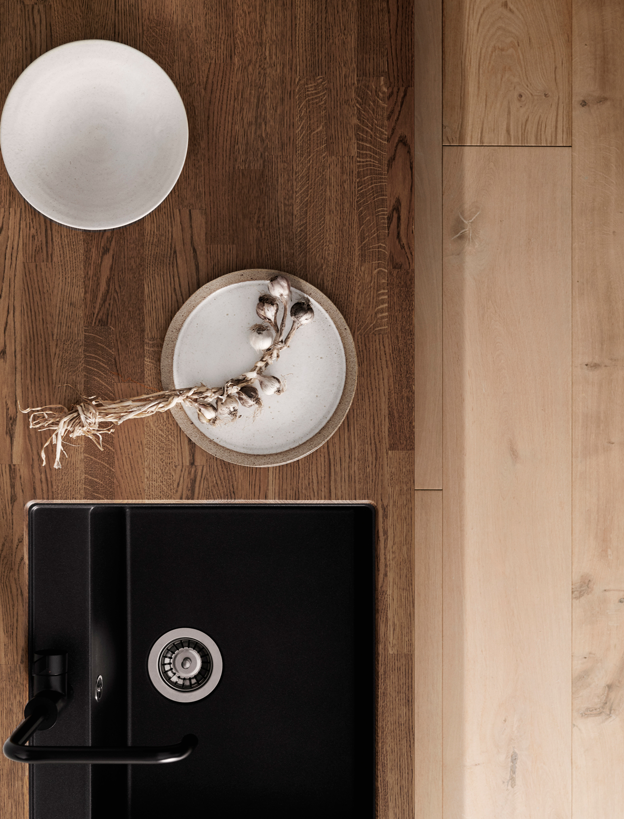 De Ombra keuken heeft een houten keukenblad, gemaakt 20 mm massief eikenhout.