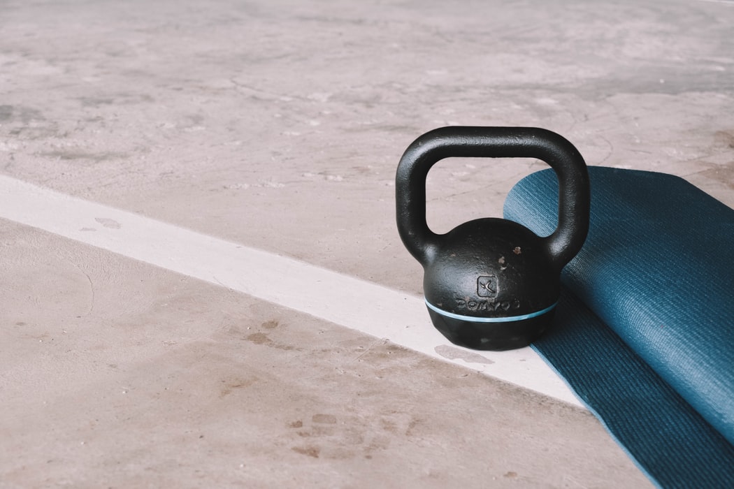 De kettlebell wordt veel door thuissporters gebruikt 