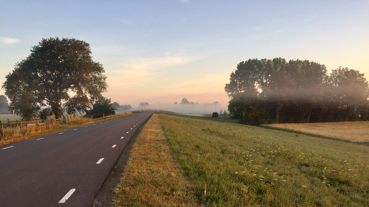 Nederland kent veel diversiteit aan oude steden, dorpen, omgeving én landschap.