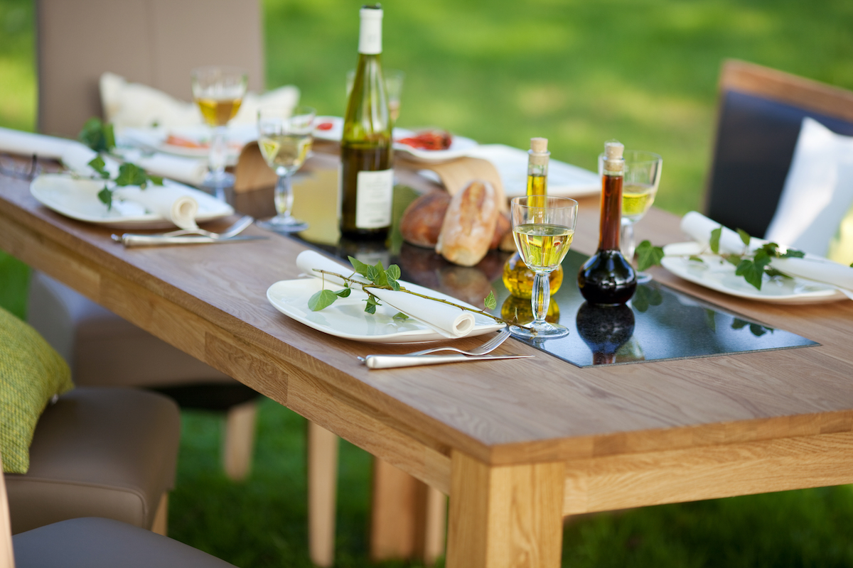 woonhome-houten-tafel-tuintafel-eettafel-1