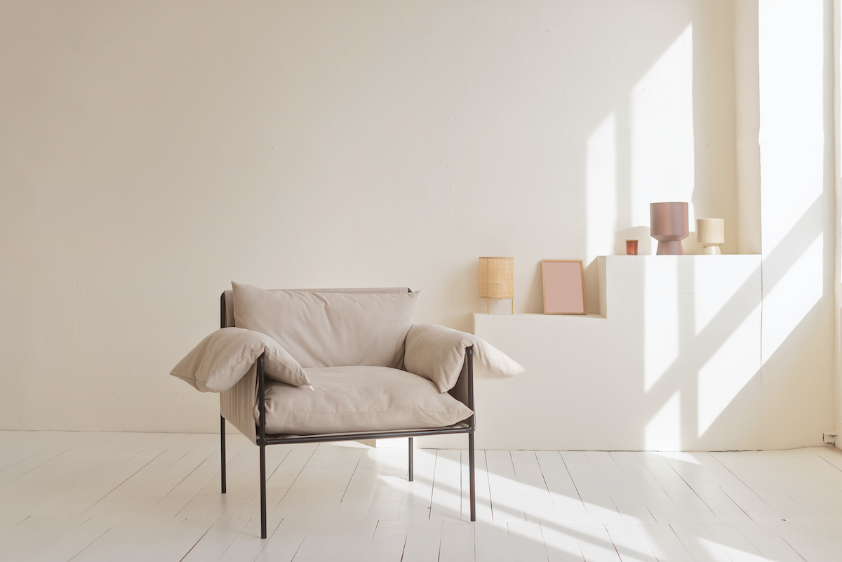 woonhome-minimalistisch-scandinavisch-interieur-interieur-inspiratie-design-stoel-fauteuil-1