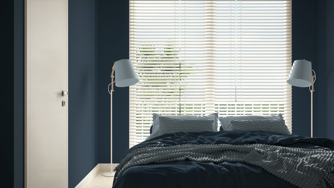 woonhome-blinds-raamdecoratie-zonwering-jaloezieen-slaapkamer-1