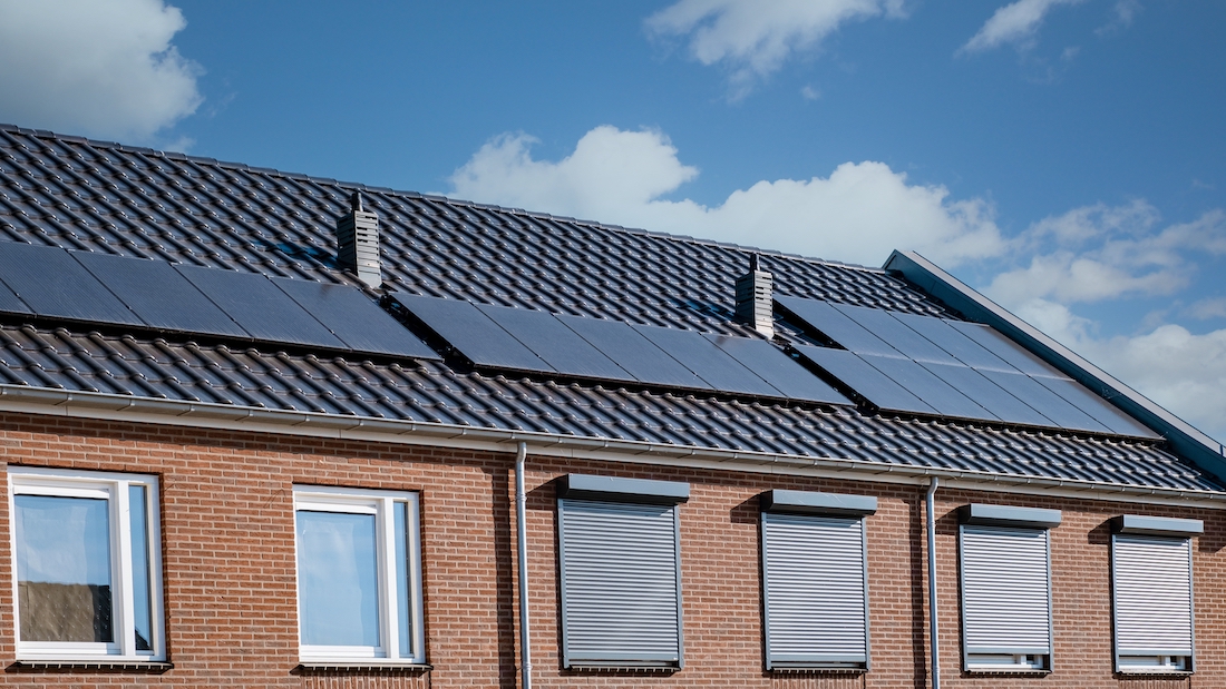 woonhome-nederlands-huis-met-zonnepanelen-1