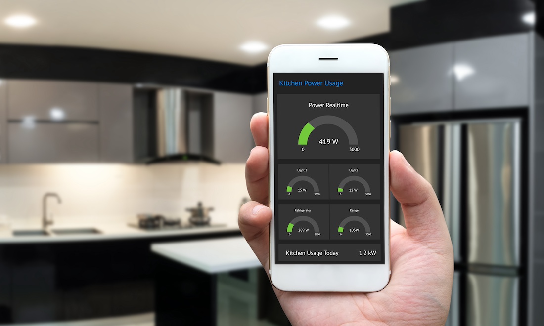 woonhome-smart-home-IoT-smartphone-1.jpg