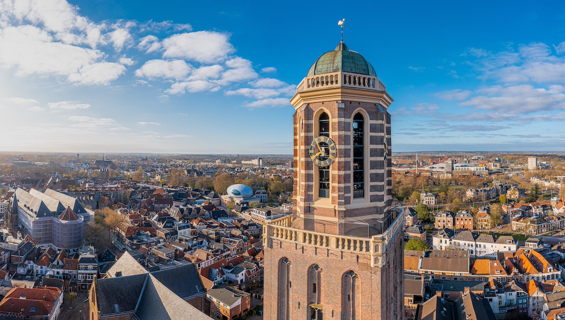 woonhome-stad-zwolle-kerk-zwolle-taxirit-door-zwolle-1