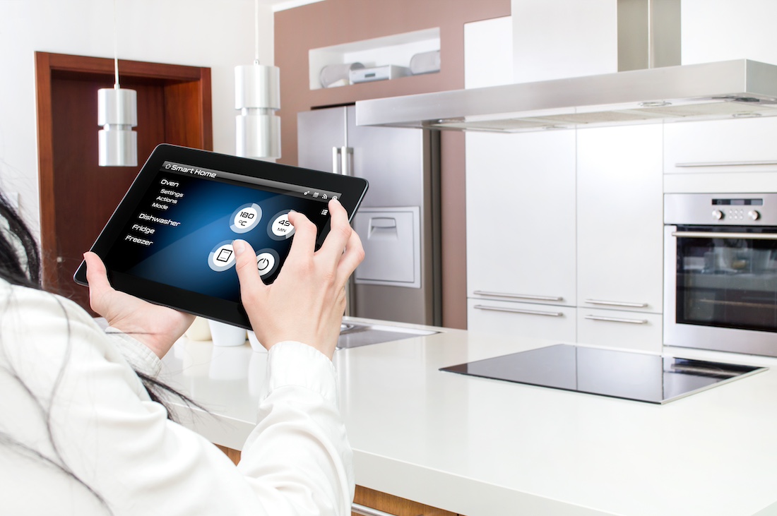 woonhome-smart-home-ipad-bedienen-1